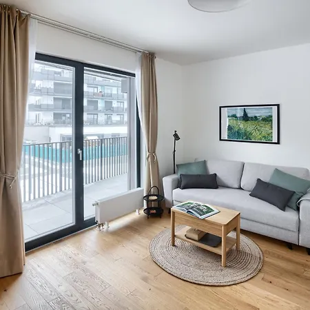 New Modern With Parking, Near Airport * Prague