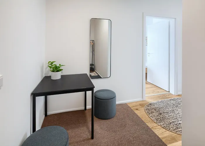 Appartamento New Modern With Parking, Near Airport *